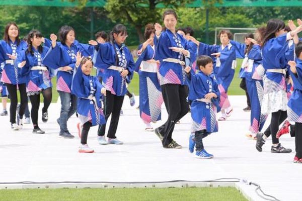 八軒音頭保存会交流の様子